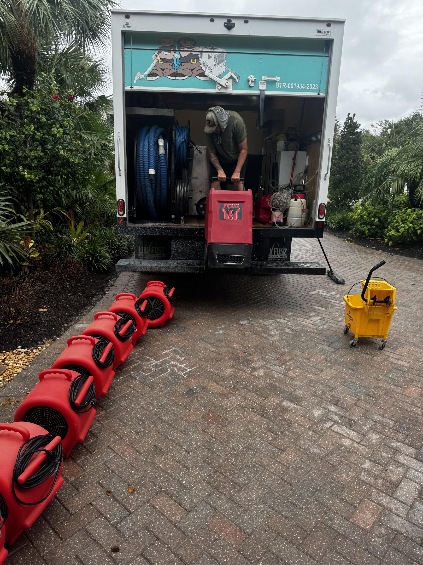 sunset hills water damage cleanup